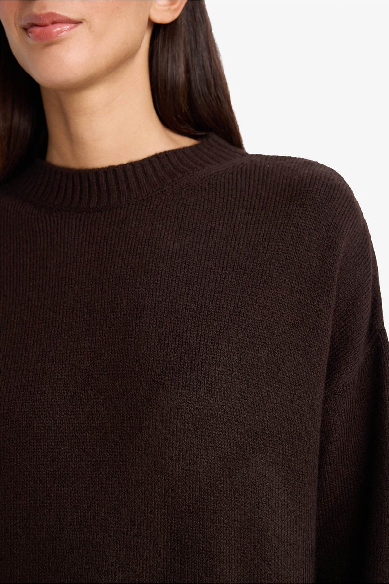 ديفاكتو بلوفر تريكو اوفر سايز برقبة مستديرة - Image 4